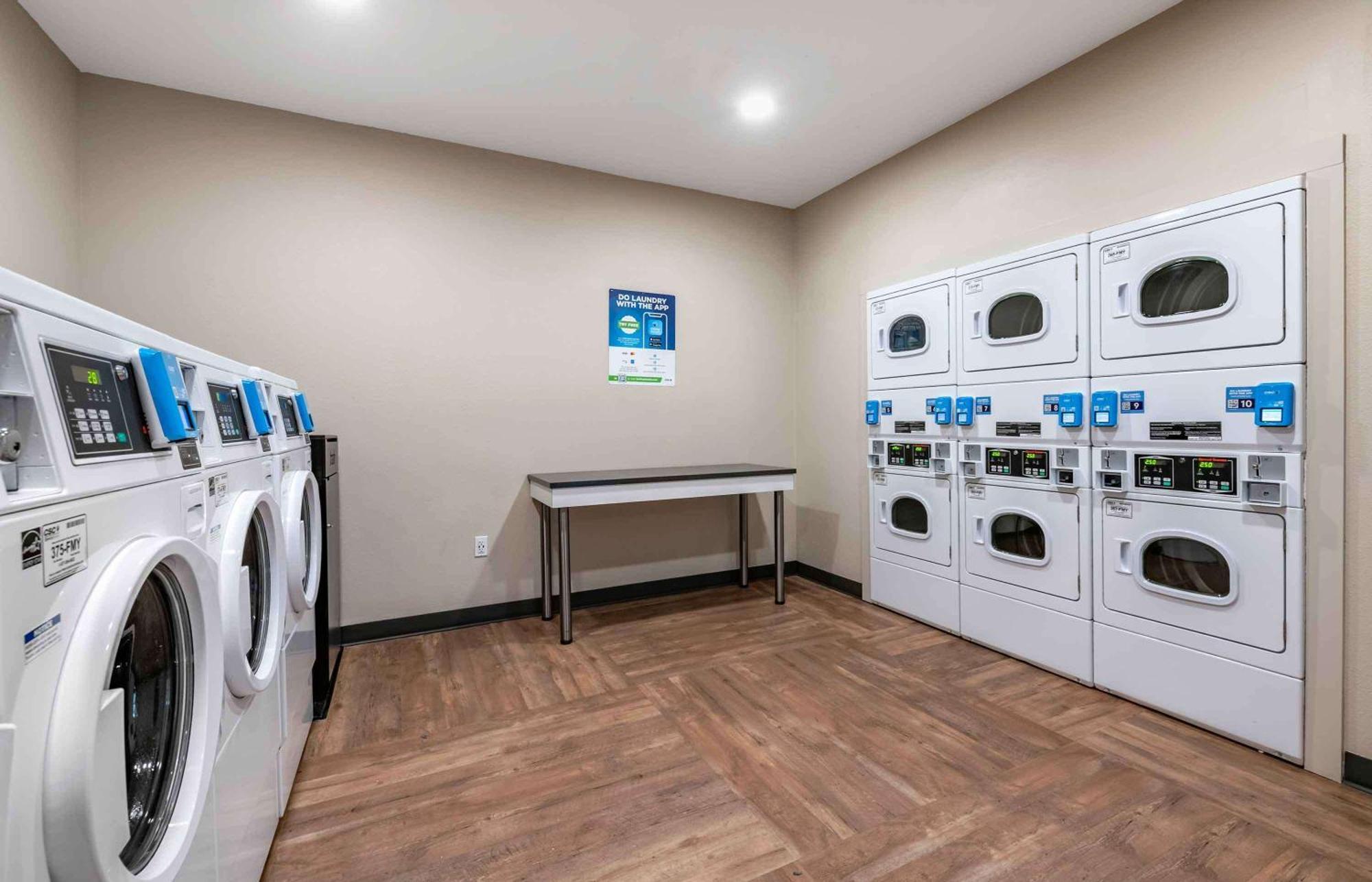 Extended Stay America Premier Suites - Tampa - Fairgrounds - Casino Zewnętrze zdjęcie
